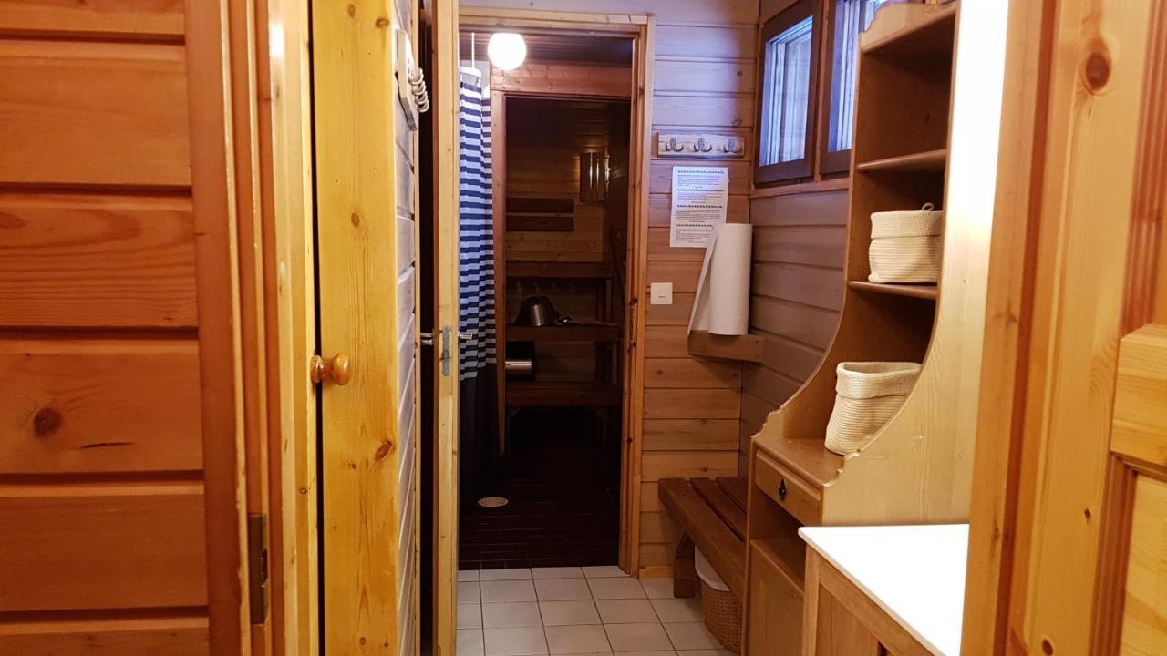 Seita Moekki, Aekaeslompolo Villa Екстериор снимка