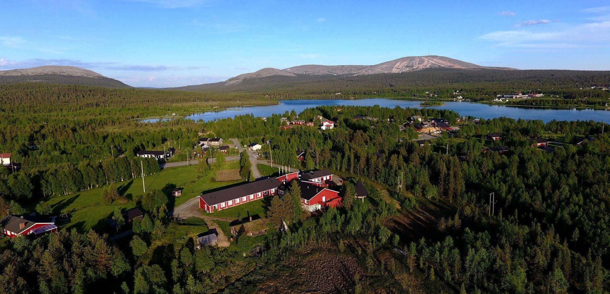 Seita Moekki, Aekaeslompolo Villa Екстериор снимка